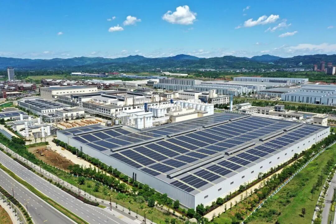 中國(guó)建材集團(tuán)8家企業(yè)獲評(píng)國(guó)家卓越級(jí)智能工廠，引領(lǐng)人工智能行業(yè)應(yīng)用系統(tǒng)集成服務(wù)新標(biāo)桿